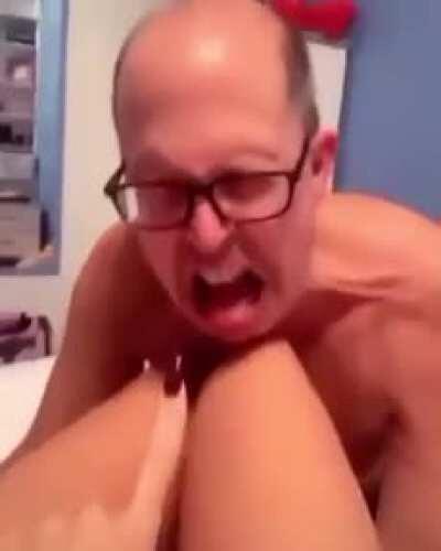 Yes, this post right here officer