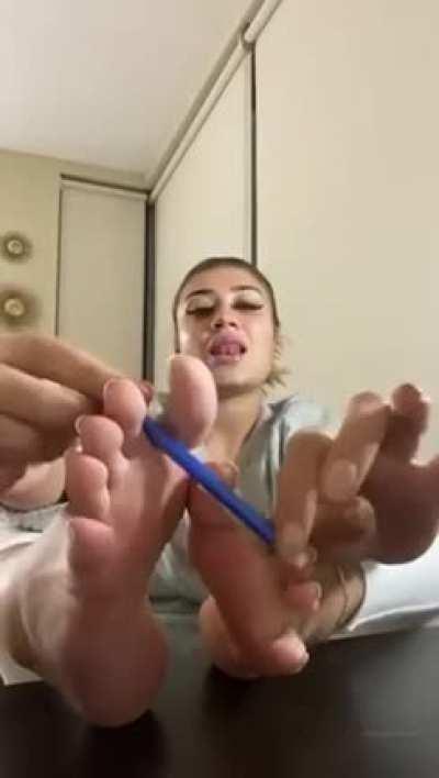 Feet joi ðð