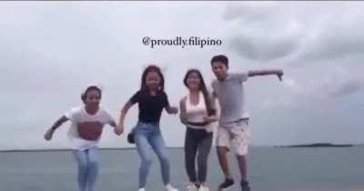 To make a jump shot photo.