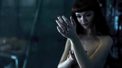 Hannah Rose May - ALTERED CARBON - 2018