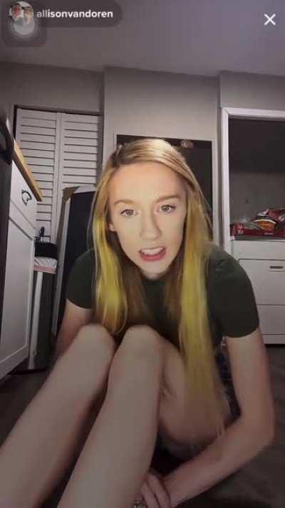 @allisonvandoren was live from Sole 🦶🏻 Sunday!! Part 3