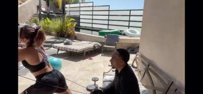 This guys enjoying his job. 