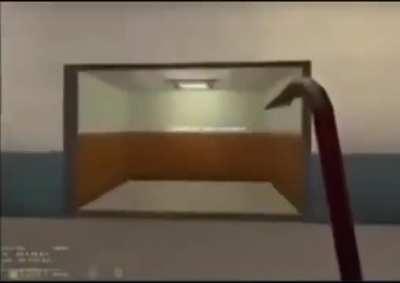 aw hel na spronkie in half??