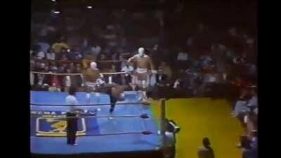 Lucha Libre legend Super Astro in 1990