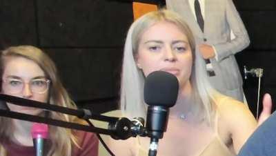 Oh noo what do you do?