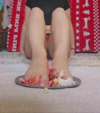 🧁😘🩷Ooey gooey toes🩷😘