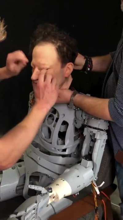 Your Clothes, Give Zem To Me. Now