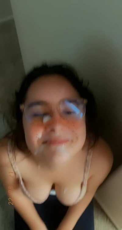 I’m a happy cumslut