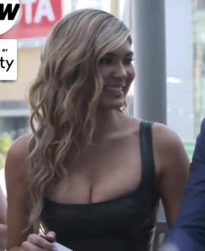 In case you needed a reminder, Cathy Kelly has some fat titties