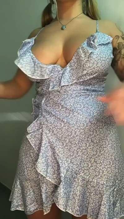 Any lovers Of This body ? ( Her Leeked Album In Comment )