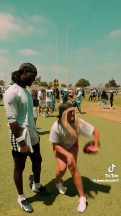 Best moment in his life🍑