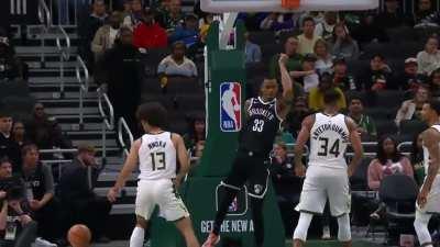 [Highlight] Cam Thomas lobs it to Nic Claxton for the VICIOUS 2 hand Alley Oop