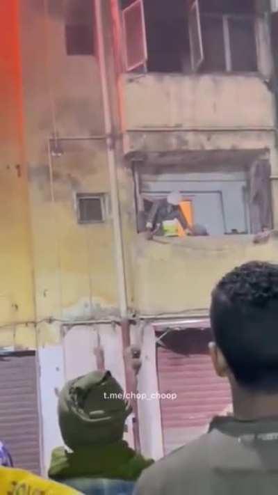 استهدي بالله وانزل ي علاق بلاش فضايح😂