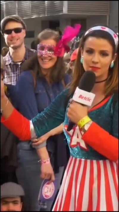 WCGW calling for Genie?