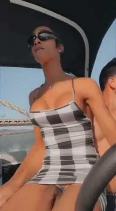 I would be happy too…🤤