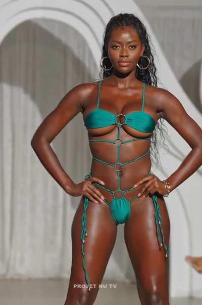 Lilian Lew - Aval the Brand, Miami 2024