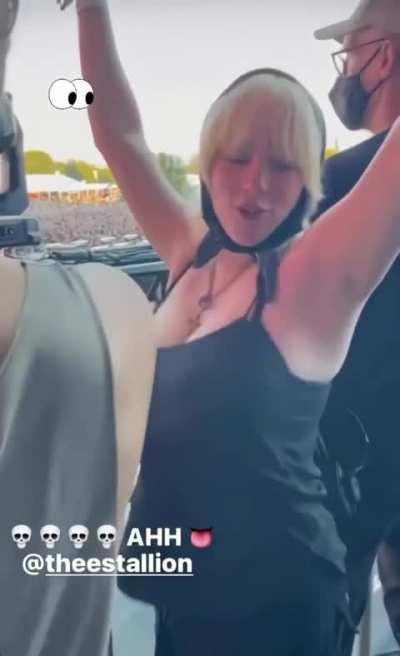 Billie Eilish legendary bounce