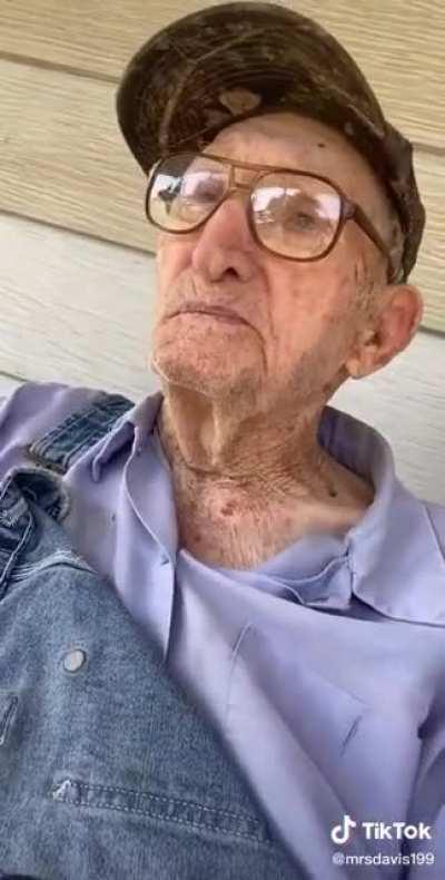 No respect for the rodent