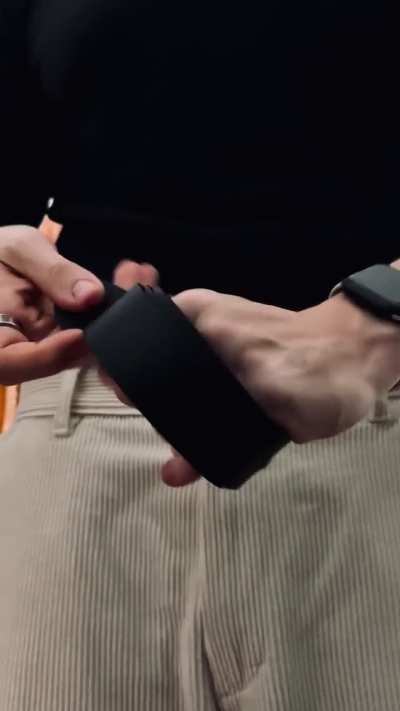 I was told to ask here: do the rings stay on?