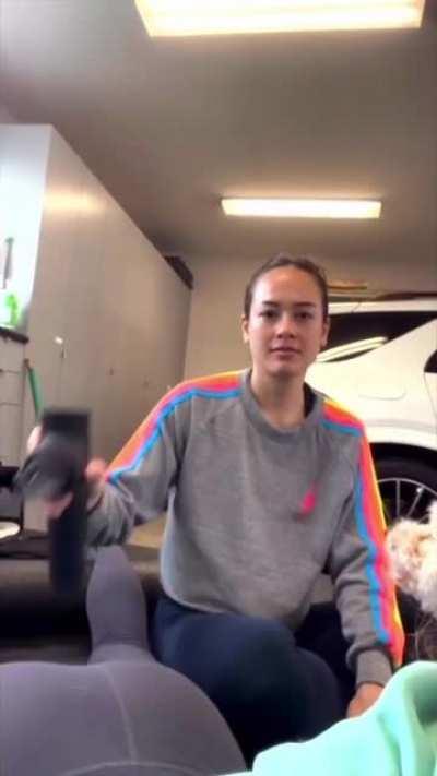 bouncing that booty (slo-mo upscaled to 60fps)