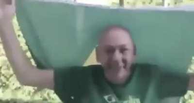 Corre que não pode se atrasar