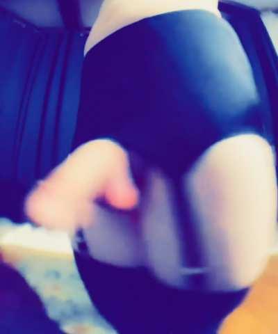 Can I be your gateway drug? [24] [RedGif]