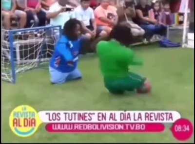 Gülersen Çarpılırsın