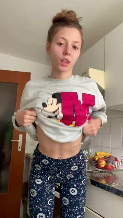 Tiny girls make the best fucktoys don’t you think?