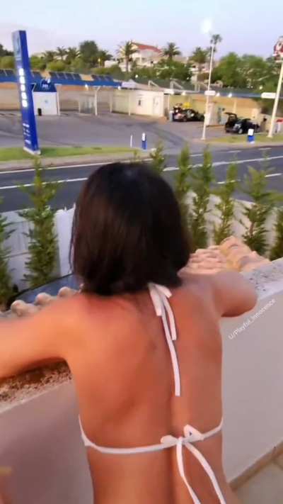 Elimde viskiyle gelmesini istediğim hayal