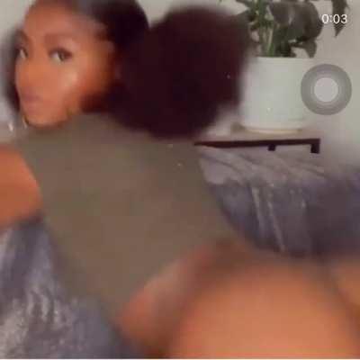 Do y’all know who this is or her Instagram?