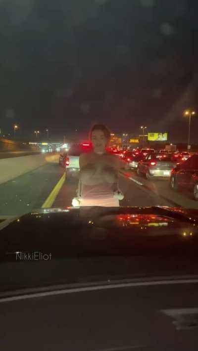 I won’t let a traffic jam ruin the fun 🥰 oc drop