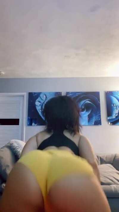 10 more min of ass for ya