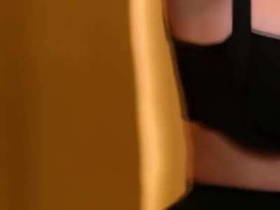 Waist-shrinking fakery in music video about loving yourself, not using filters and being 