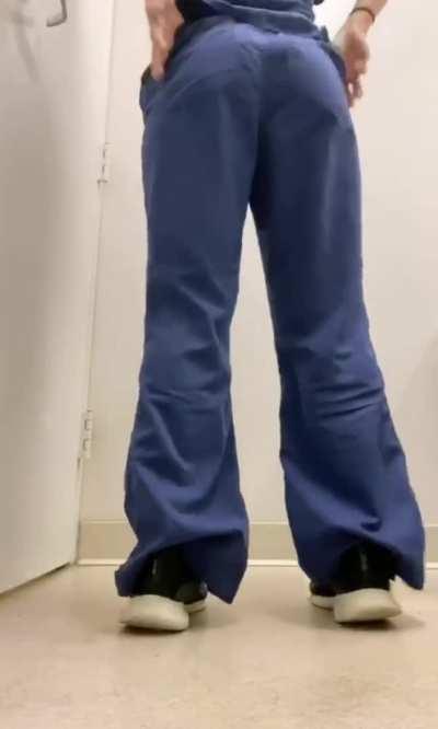 first time doing this 😈 ( her free album in comment )