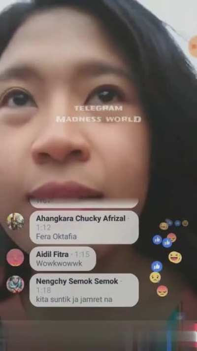 Girl get phone stolen when livestreaming in Indonesia