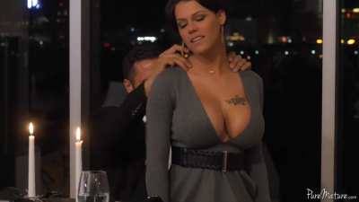 A romantic dinner with wifey Peta🥰