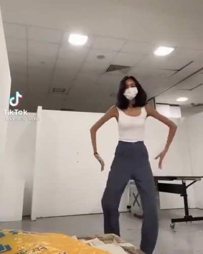 squidward dance in real life 🐙