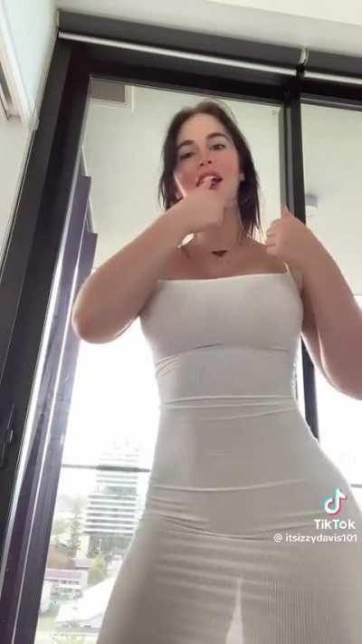 itsizzydavis101