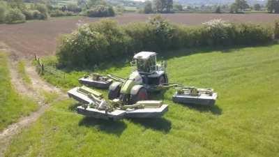 I want this Decepticon looking creature.