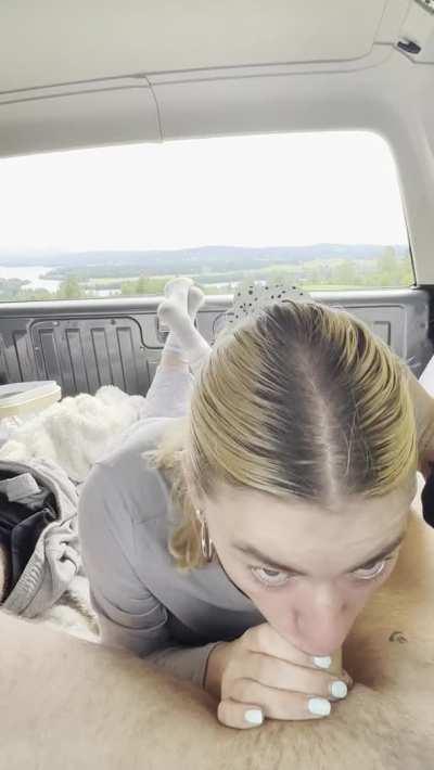 Throating him in the car