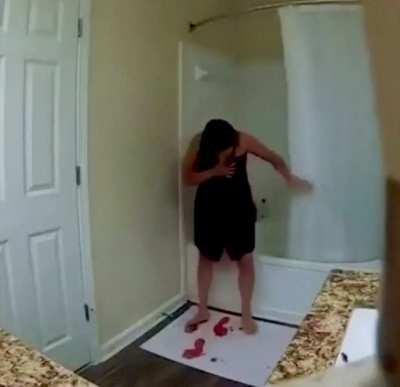 Colour changing anti-slip rug mat