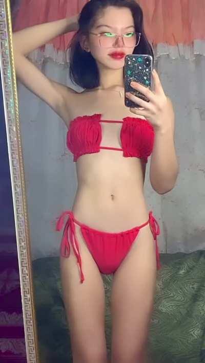 A bikini gift from some one! Hehe!