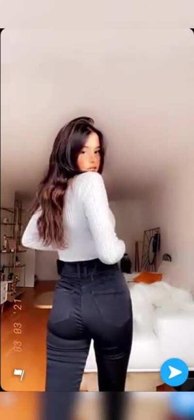 Fashion nova ass 🍑