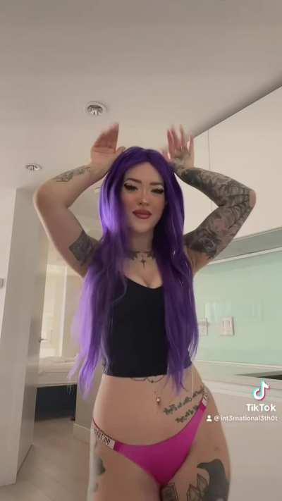 Classic egirl @int3rnational3th0t