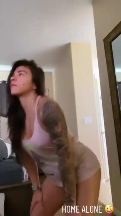 Claudia Gadelha