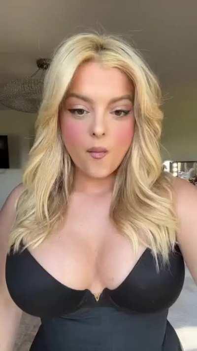 putting on her corset |TikTok|April 2023|