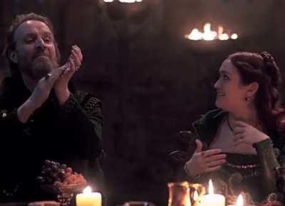 In this scene Olivia breaks character because of Rhys Ifans, but they kept it 🤭