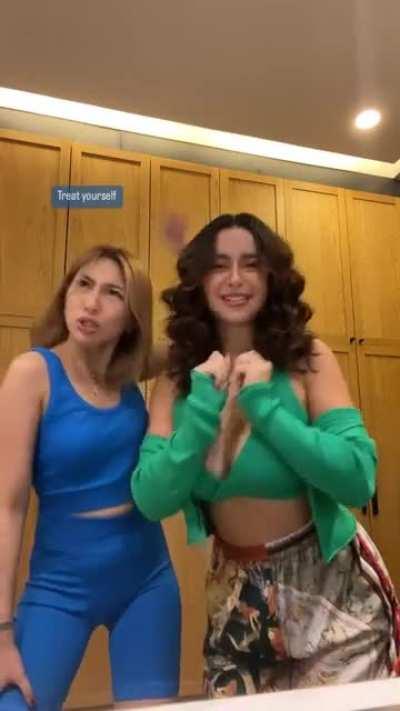 Yassi Pressman &amp;amp; Keiko Fox