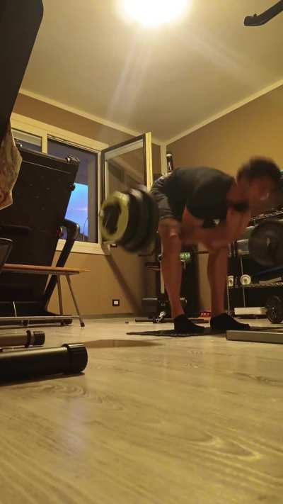 Zercher deadlift 120 kg