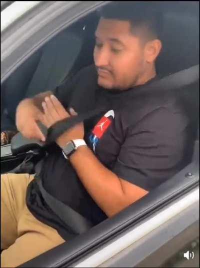 Man got himself some free coffee